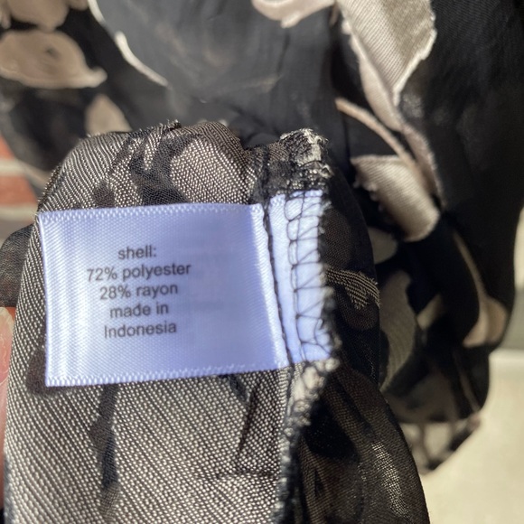 Lane Bryant 14/16 Sheer tunic With empire waist. - Picture 6 of 7